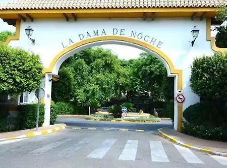 Apartment Dama De Noche